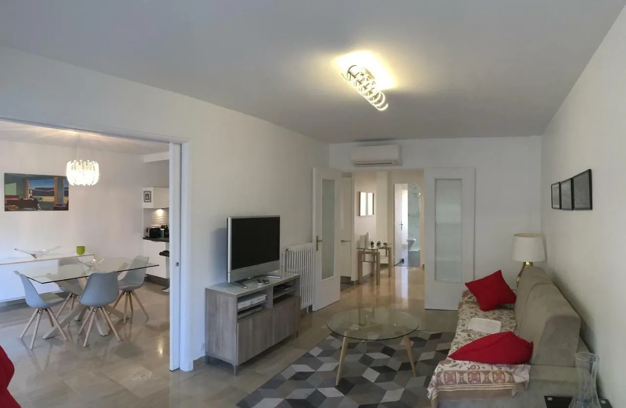 Roi Chevalier Apartman Antibes