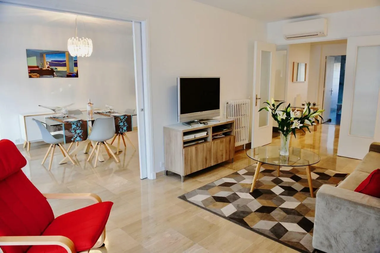 Roi Chevalier Apartment Antibes France